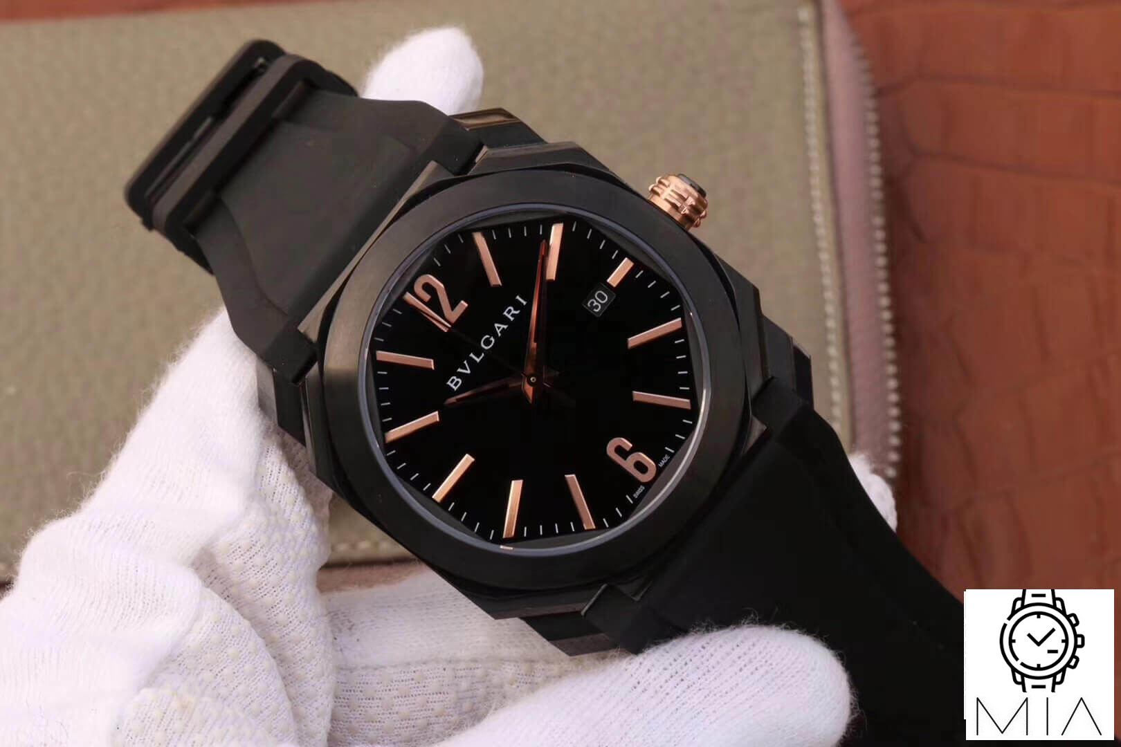 Bvlgari Octo 102581 BGO41BBSVD Black Rubber Strap