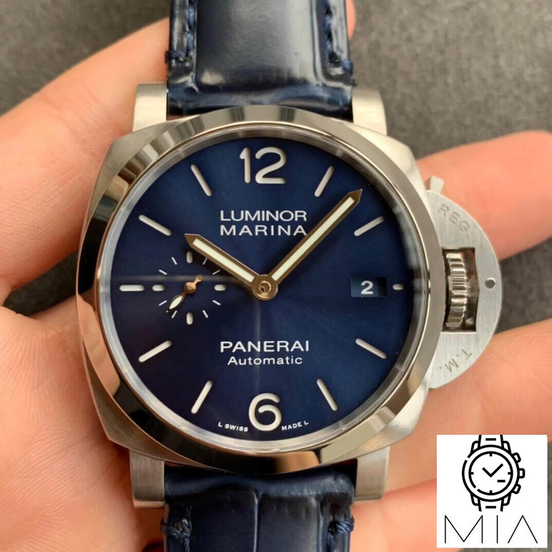 Panerai Luminor PAM01393 VS Factory Blue Strap