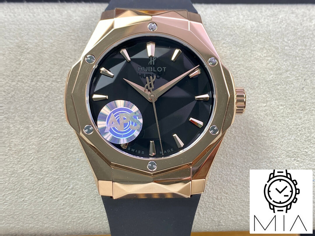 Hublot Classic Fusion 550.OS.1800.RX.ORL19 APS Factory Black Strap
