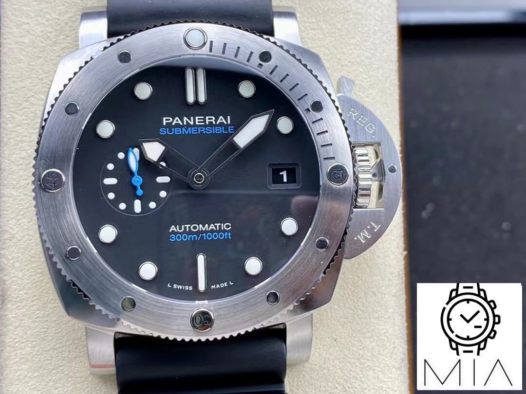 Panerai Submersible PAM01229 VS Factory Black Rubber Strap