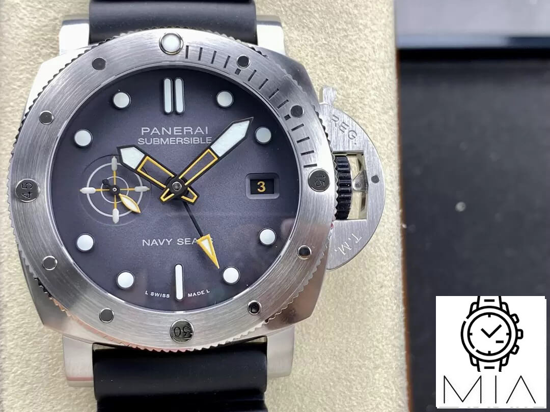 Panerai Submersible PAM1323 VS Factory Gray Strap