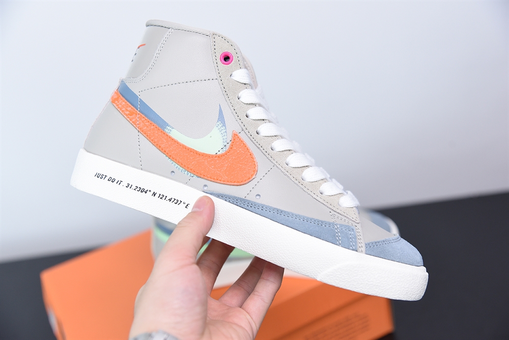 Nike Blazer Mid 77 Vintage Grey Multi-Color Swoosh